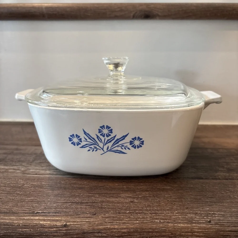 Vintage Blue Cornflower Corning Ware Casserole Dish P-1 1/2-B W/ Lid 1.5Qt READ!